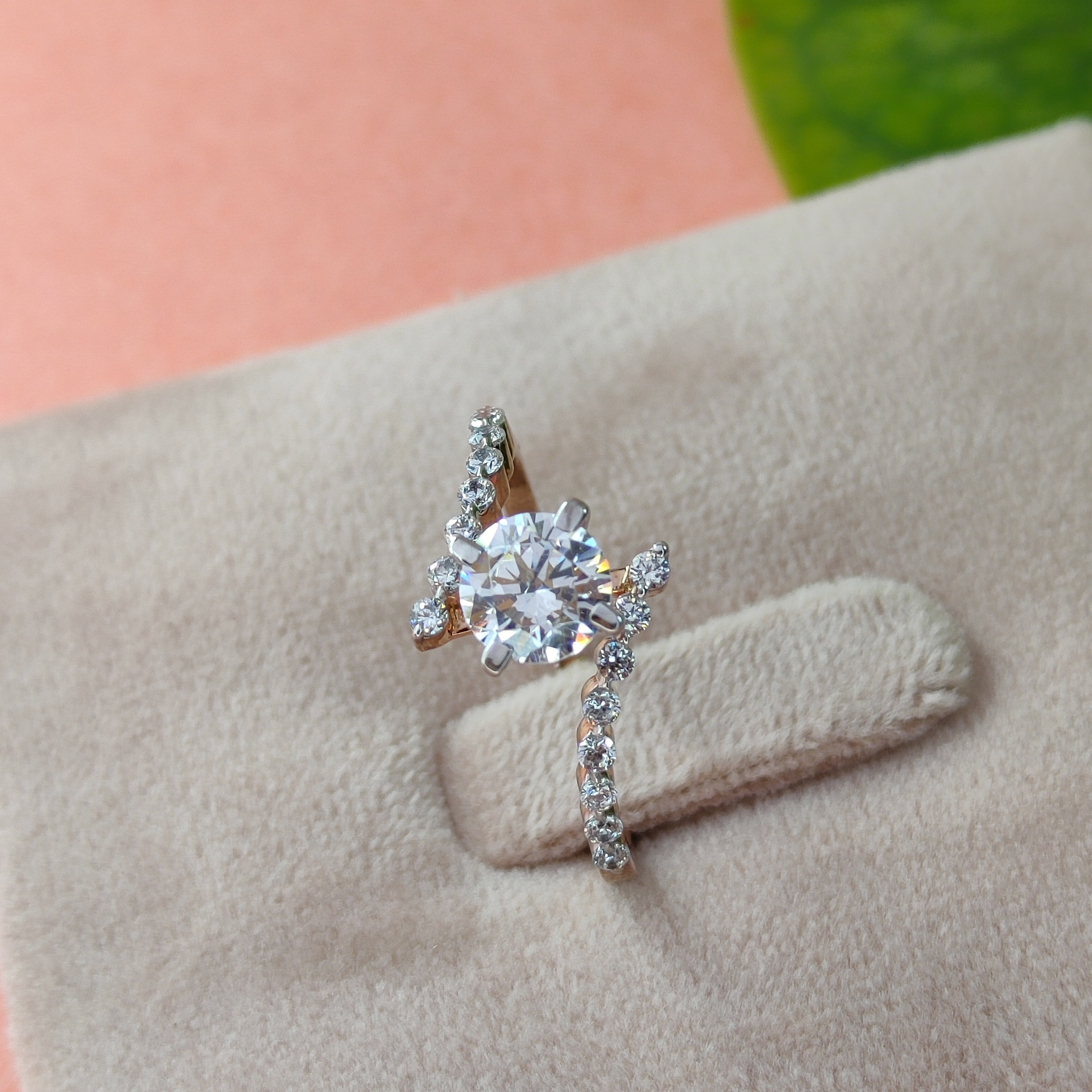 Diamond Antoinette Ring MDR16