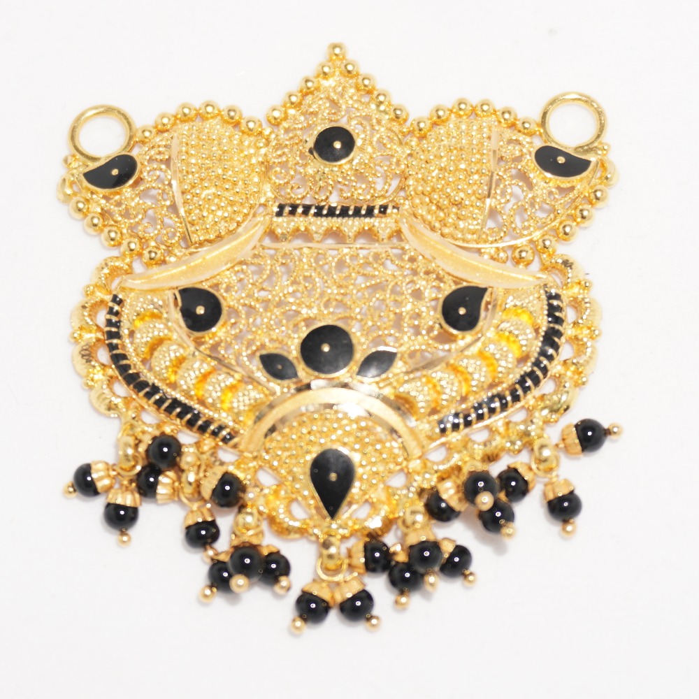 916 gold black stone classic pendant
