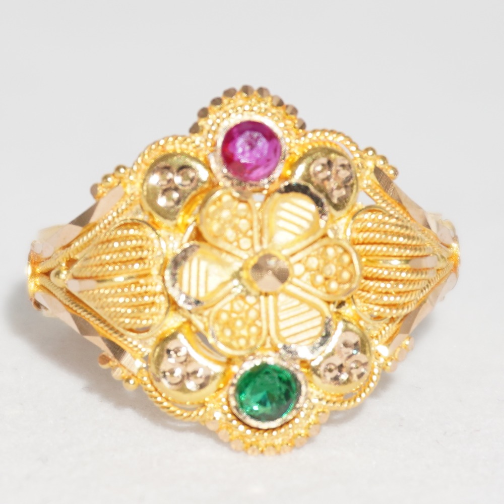 916 gold Beautiful traditional ring