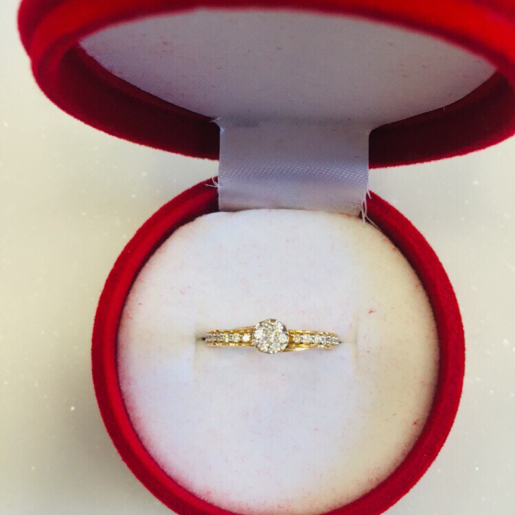 Gold With Stone Ladies Ring