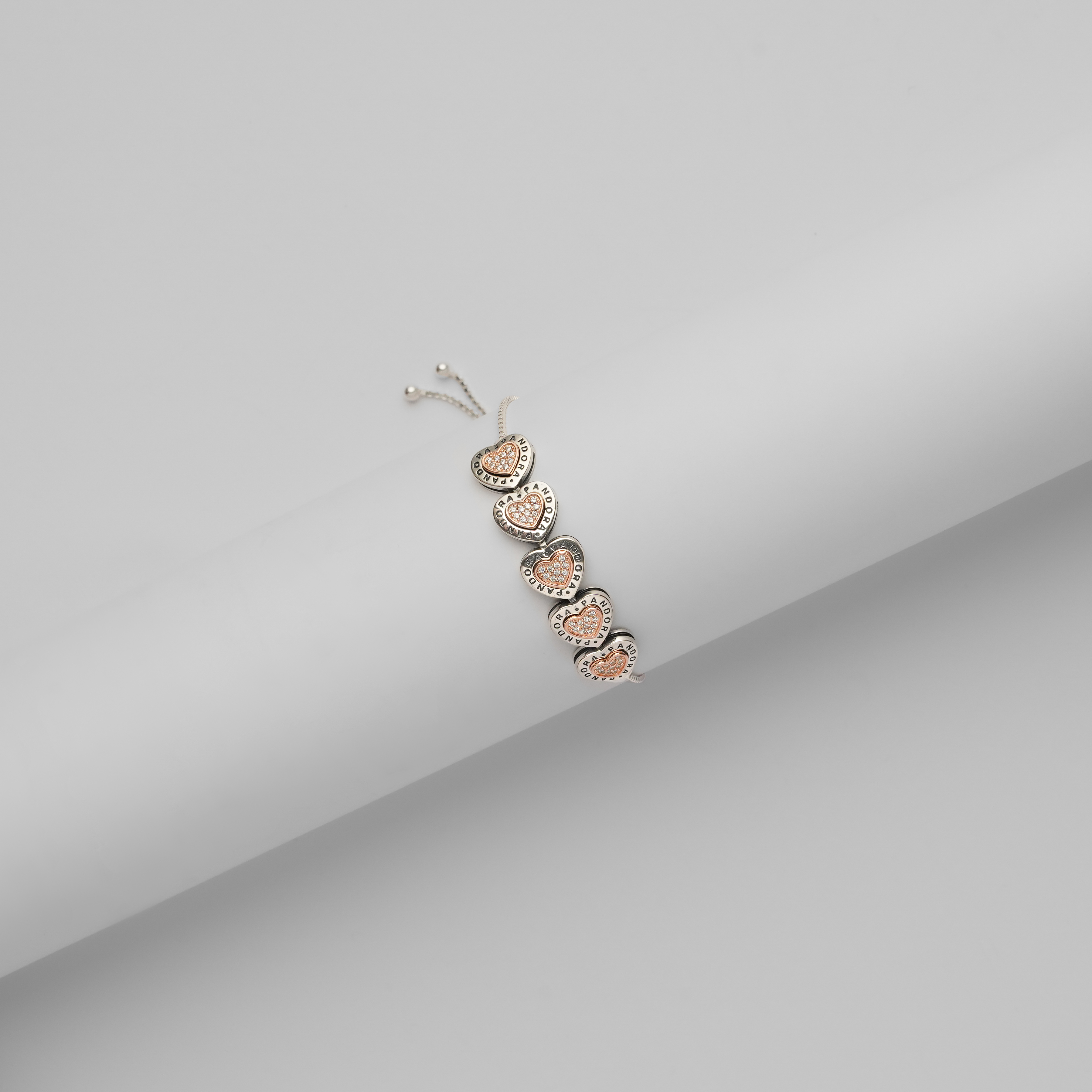 Rositaa Rosegold Heart Pardora Bracelet