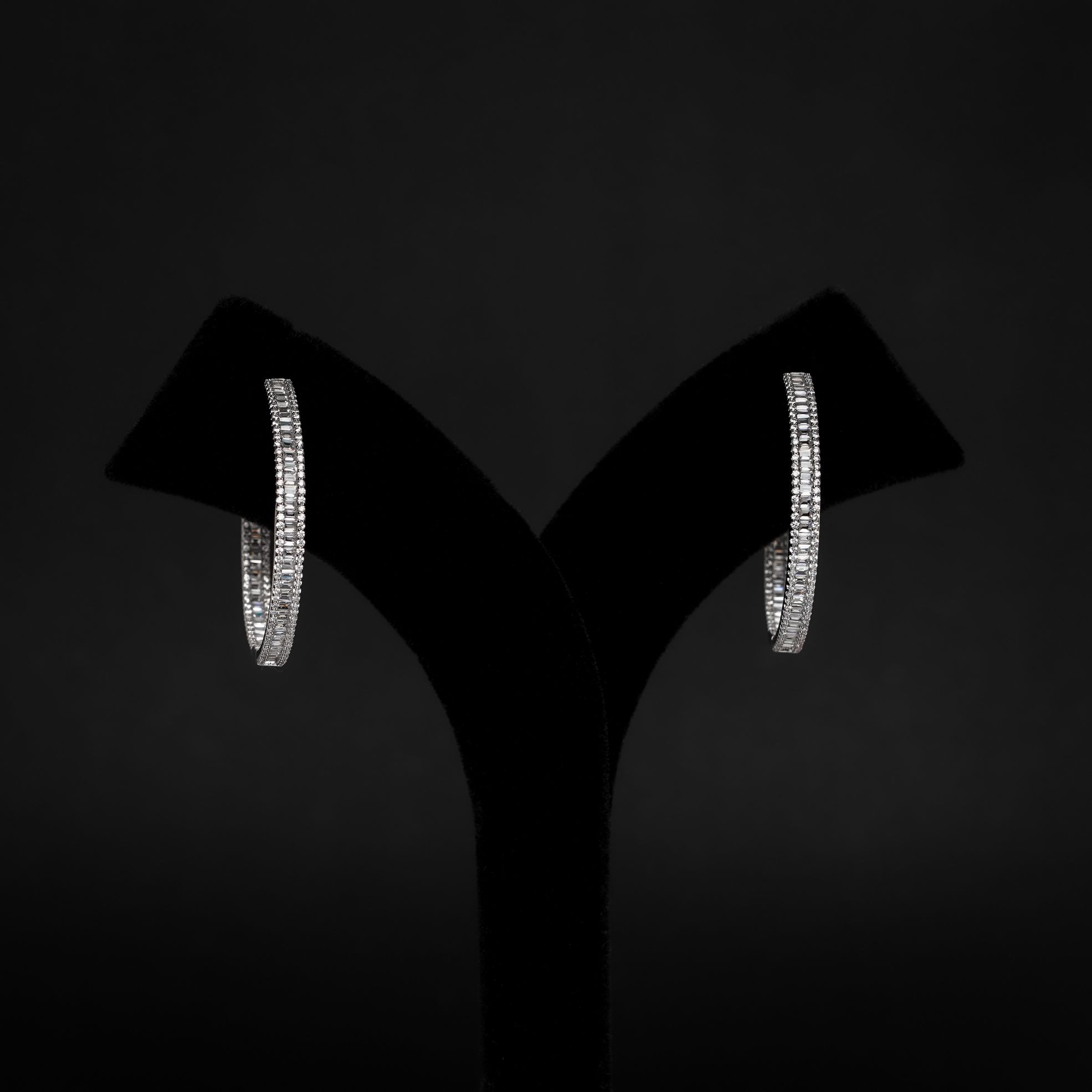 Stone Cublic Graceful Silver Hoops
