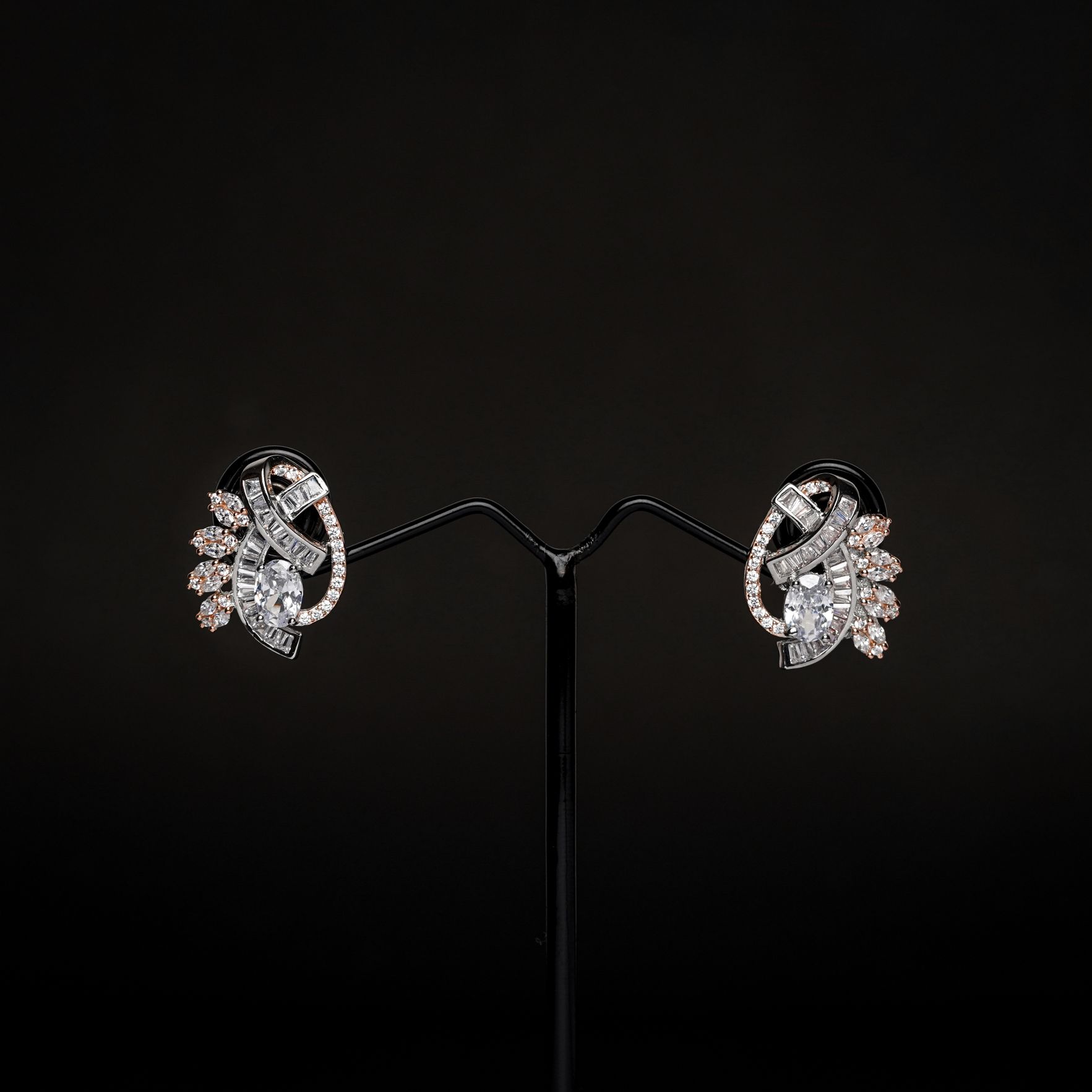 Rositaa Rose Gold & Silver Broach Diamond Earring