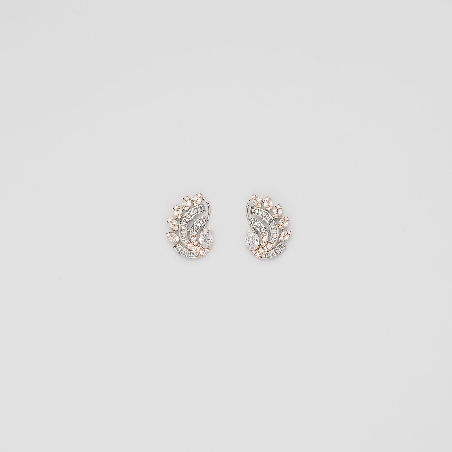 Rositaa Peacock Design Diamond Earring