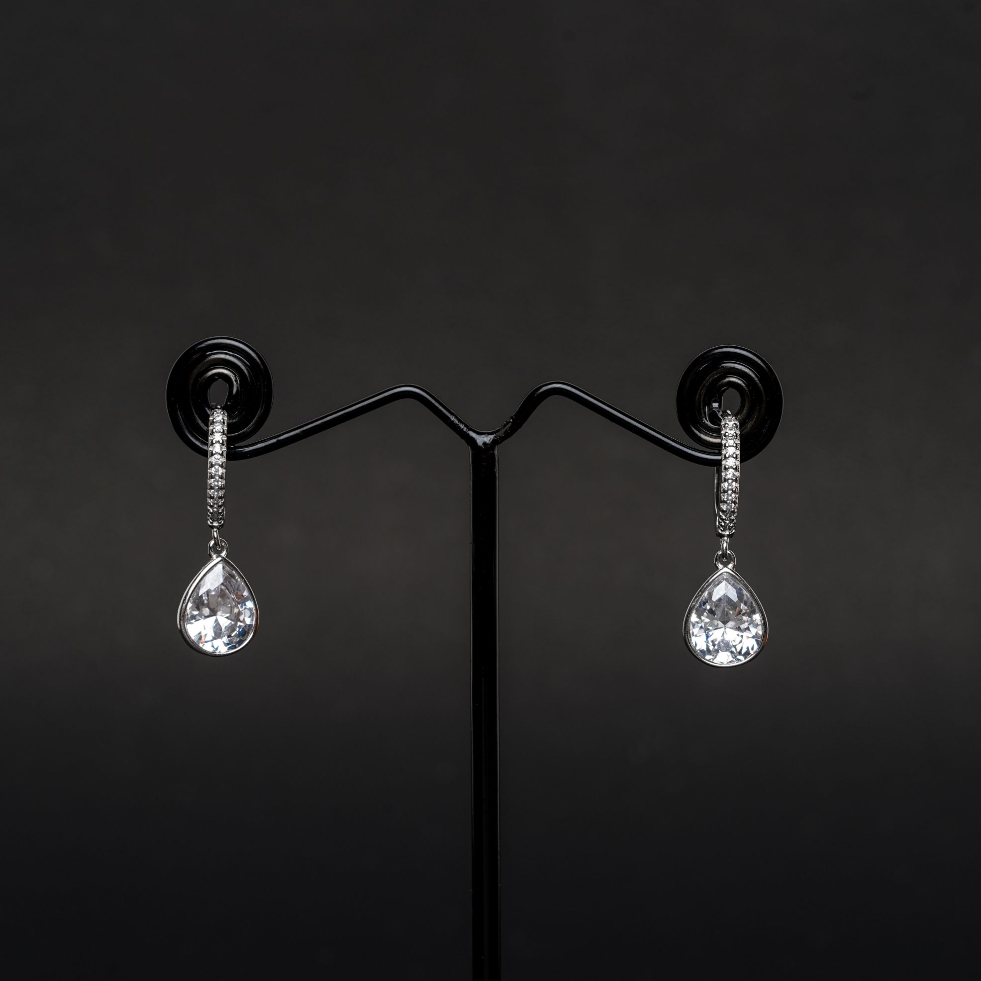 Rositaa Bridal Drop Earring