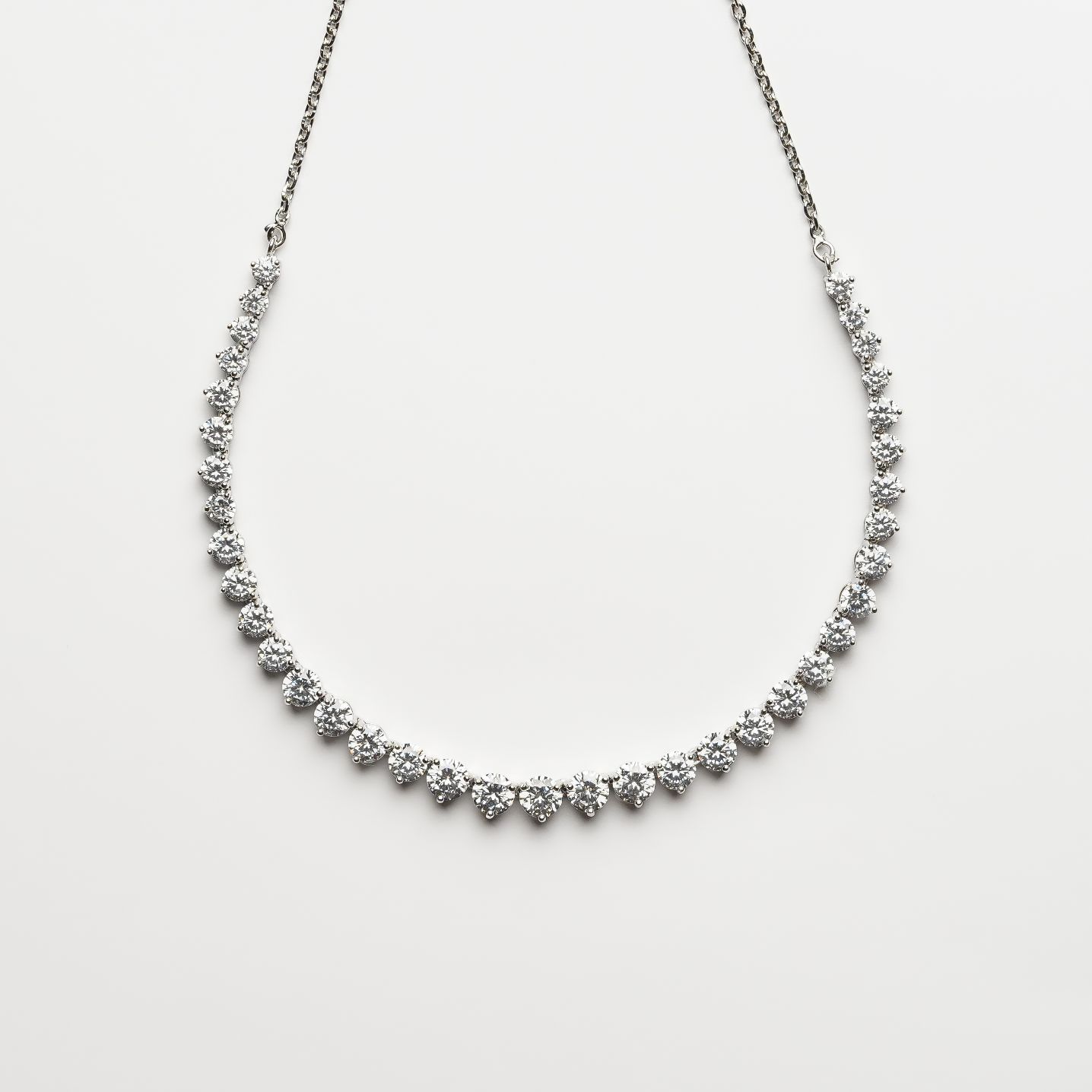 Silver elegant neckline & earrings