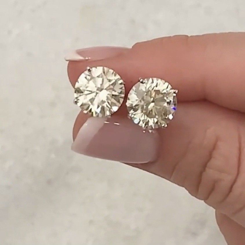 Diamond With Gold  Earring stud