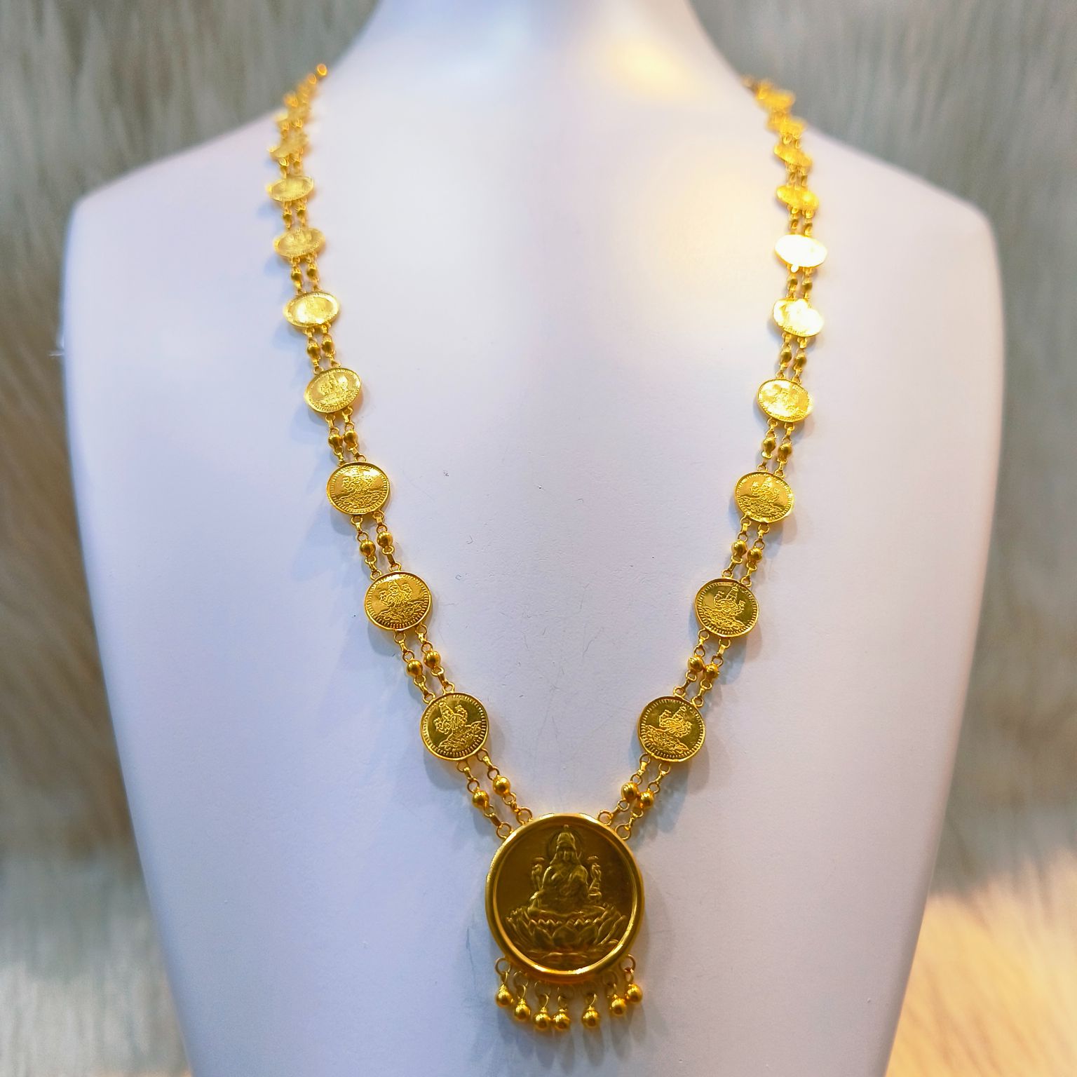 22K Gold Laxmi Design Coin Necklace