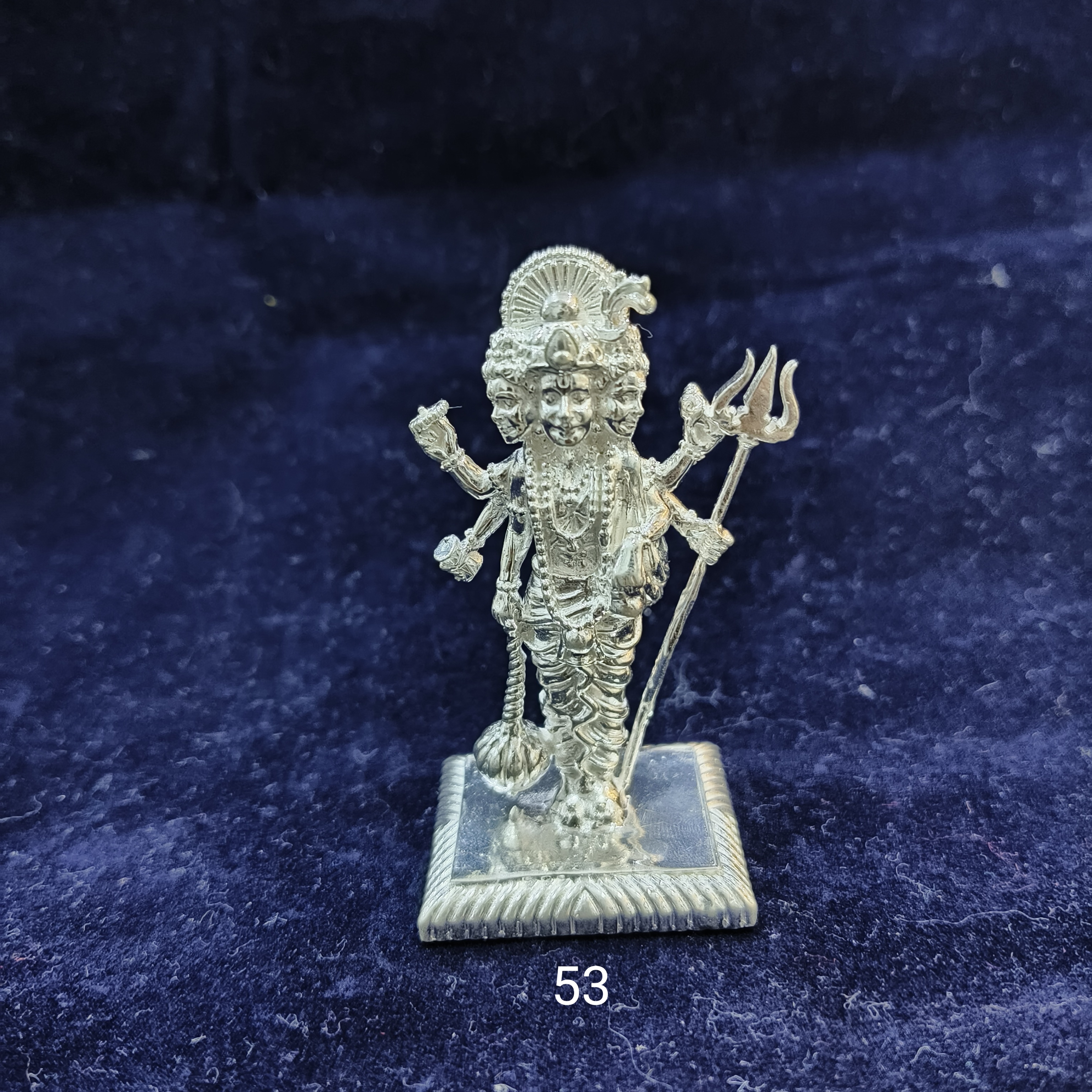 Silver datt murti