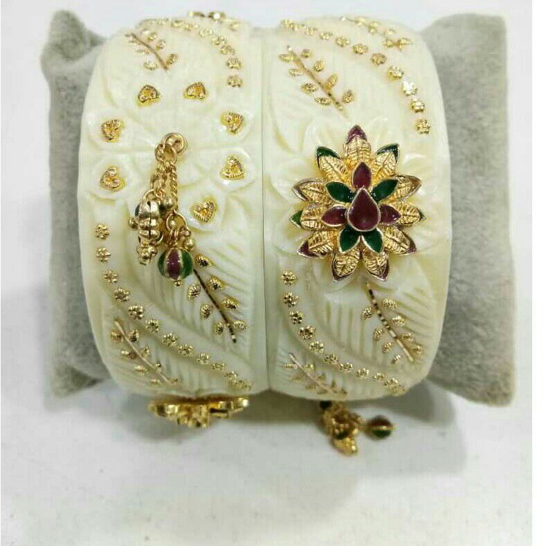 22K/916 Gold Antique Designer Chudi