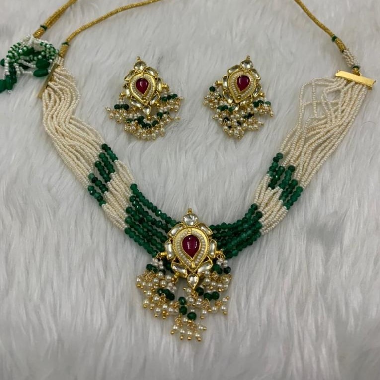 Multicolor pearls necklace set
