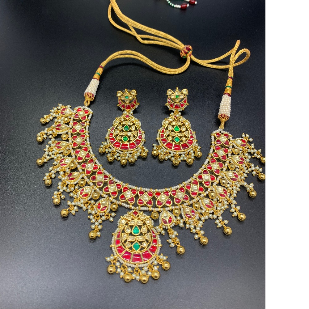 Jadau kundan necklace