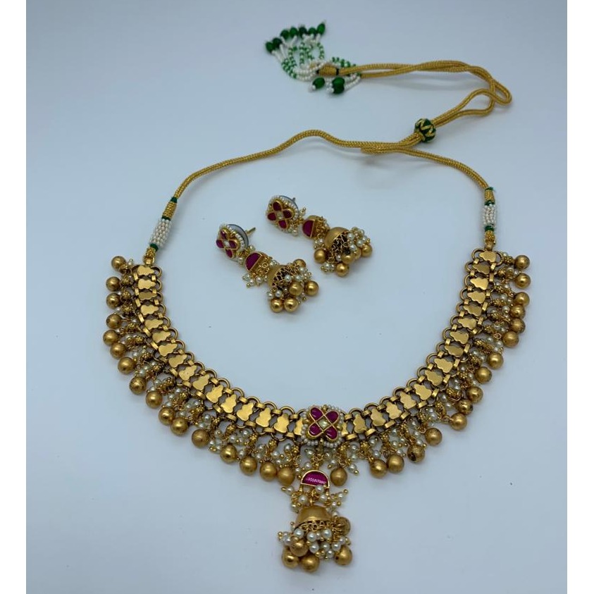 Attractive Wedding Necklace Set