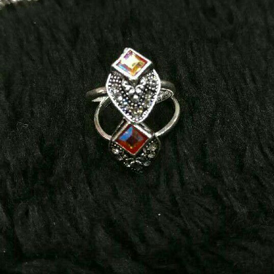 Fancy Silver Ladies Vedh Bichiya