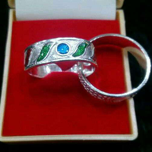 Modern Silver Ladies Angutha Vedh