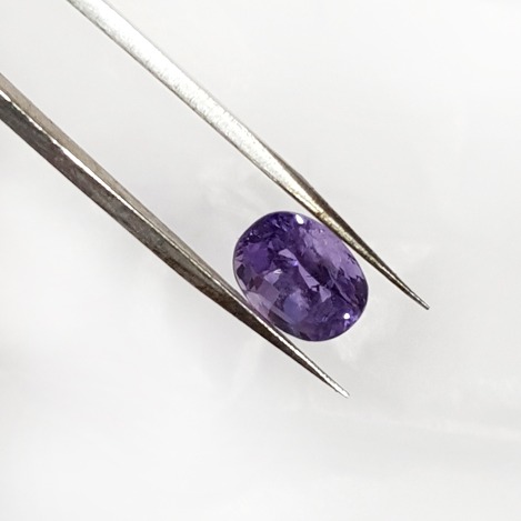 3.05ct oval natural purple sapphire