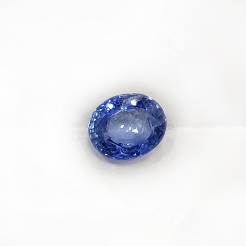 3.58ct oval blue blue-sapphire-neelam