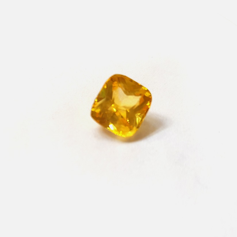 3.15 carat (3.46 ratti) cushion natural yellow-sapphire pukhraj