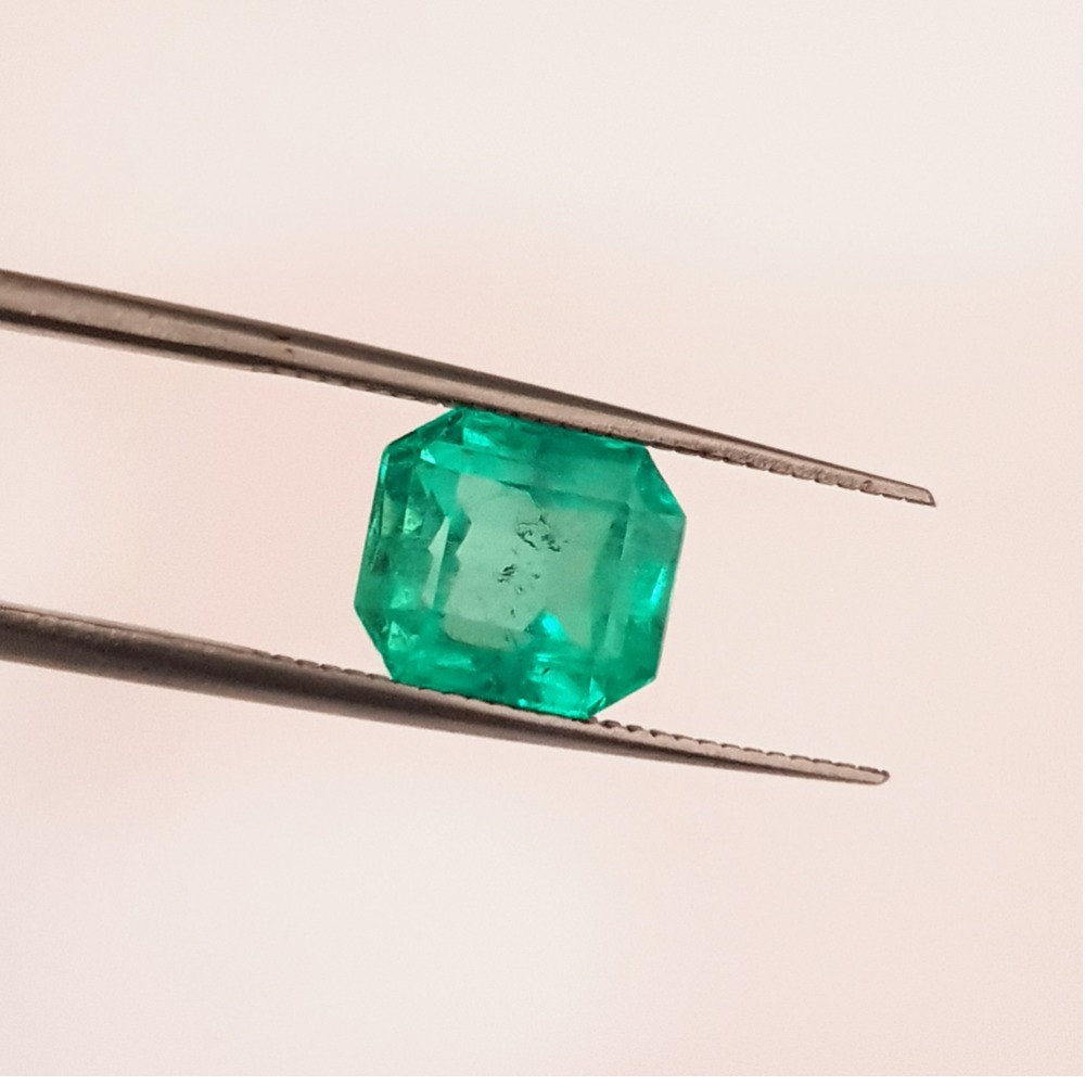 4.32 carat cushion natural green emerald-panna