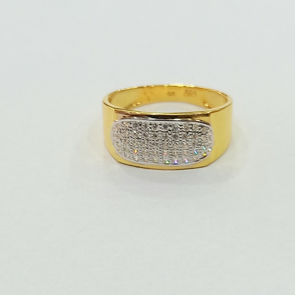 916 HM FANCY  DIAMOND GENTS RING