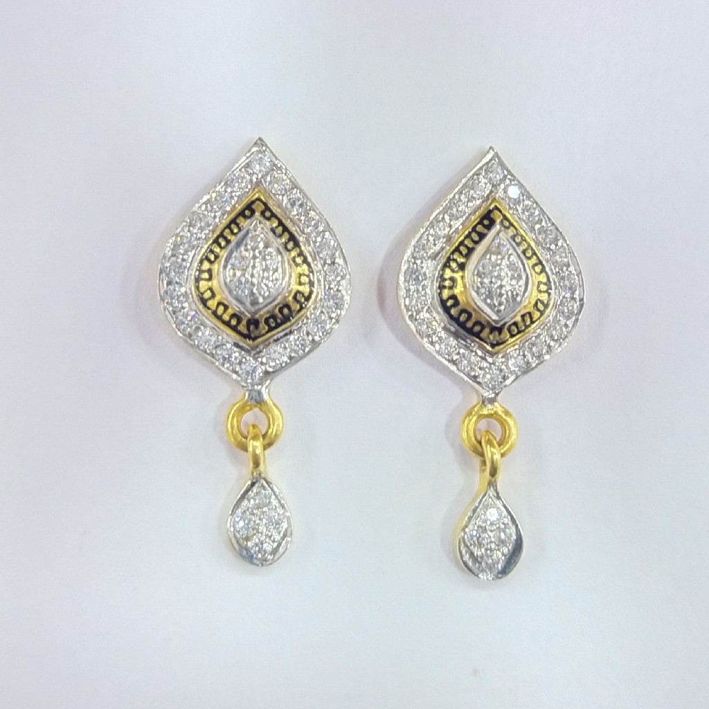 22K GOLD DIAMOND EARRINGS