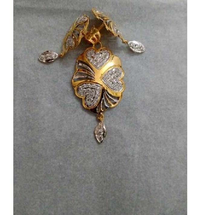 22K / 916 Gold CZ Stone Indian Stylish Pendant Set
