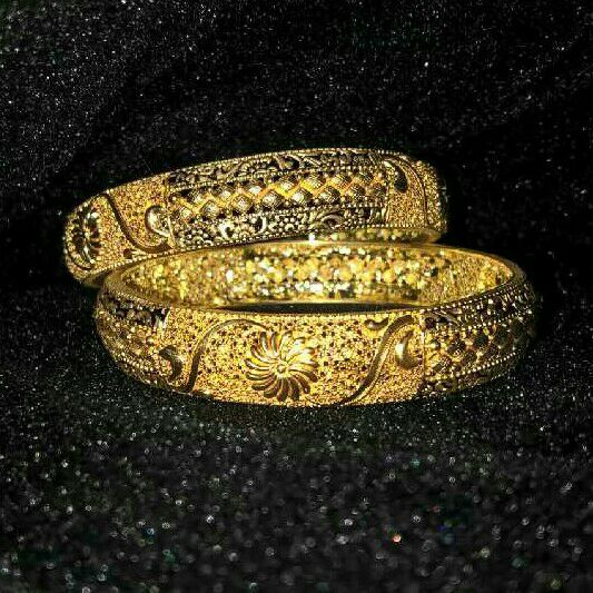 22K / 916 Gold Ladies Calcutti Bangle