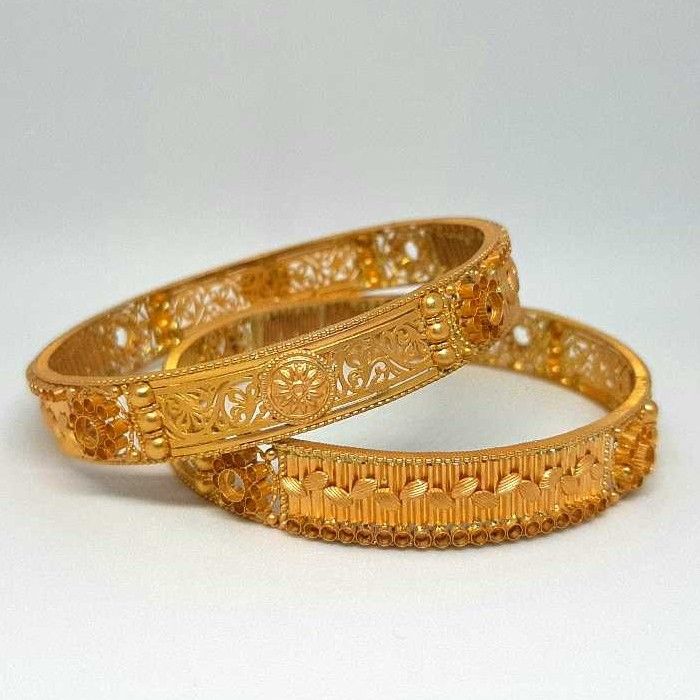 916 Gold Modern Bangle For Ladies