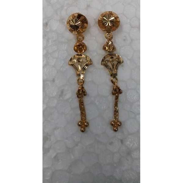 916 Gold Fancy Designer Earrings