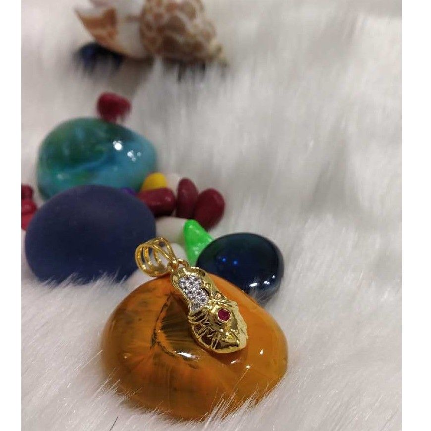 Classic 22KT Gold Pendant