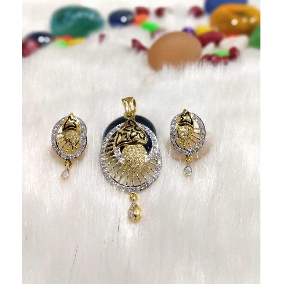 22KT Gold Fancy Pendant Set
