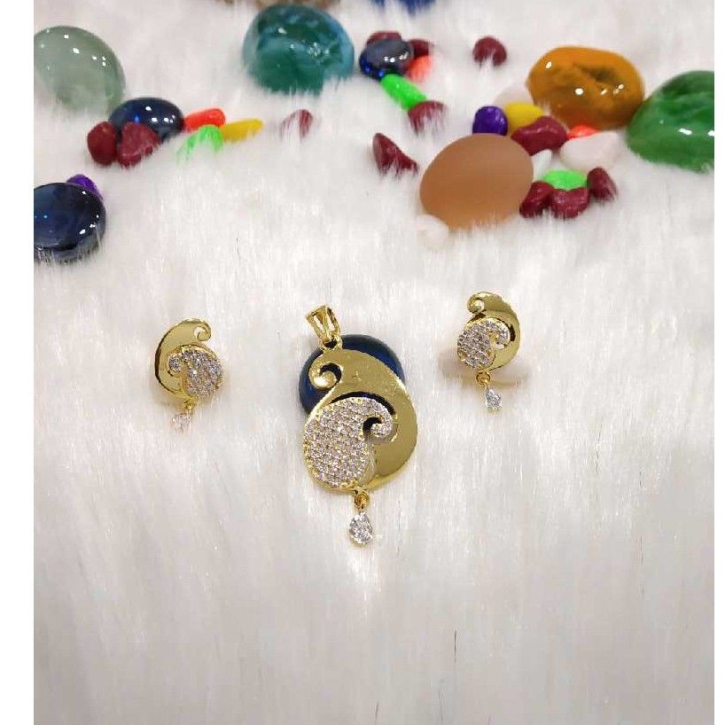 916 Fancy Ladies Pendant Set