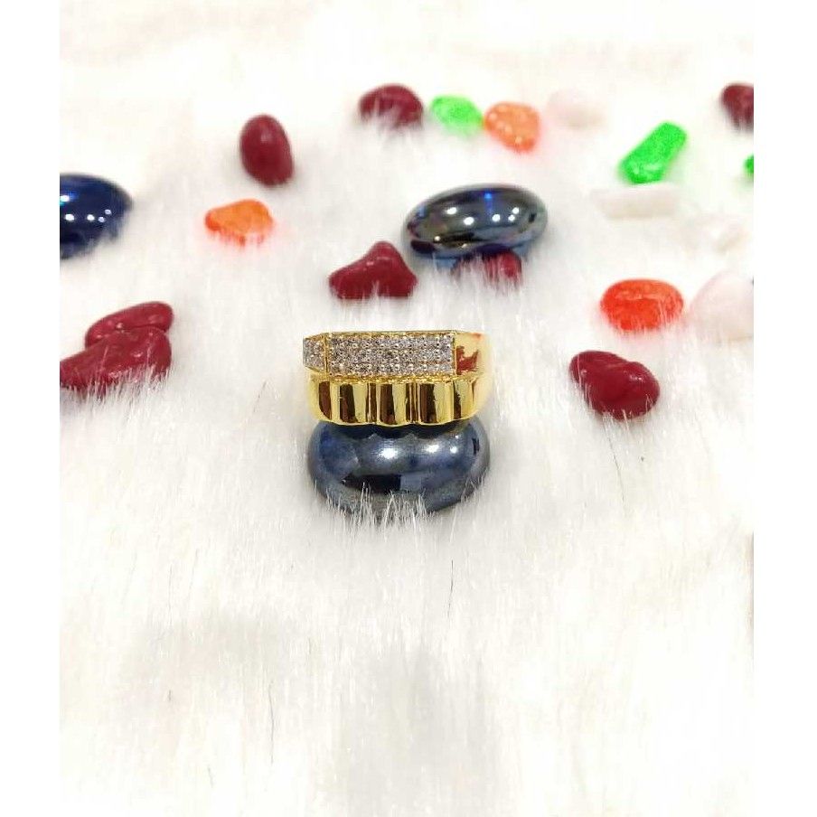 22KT Gold CZ Diamond Gents Ring
