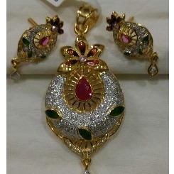 Pendant Set