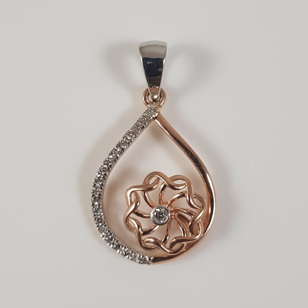 22KT Designer Gold Flower Shaped Diamond Pendant