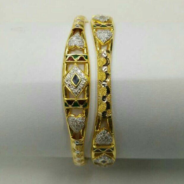 22K / 916 Gold Modern Stone Kada
