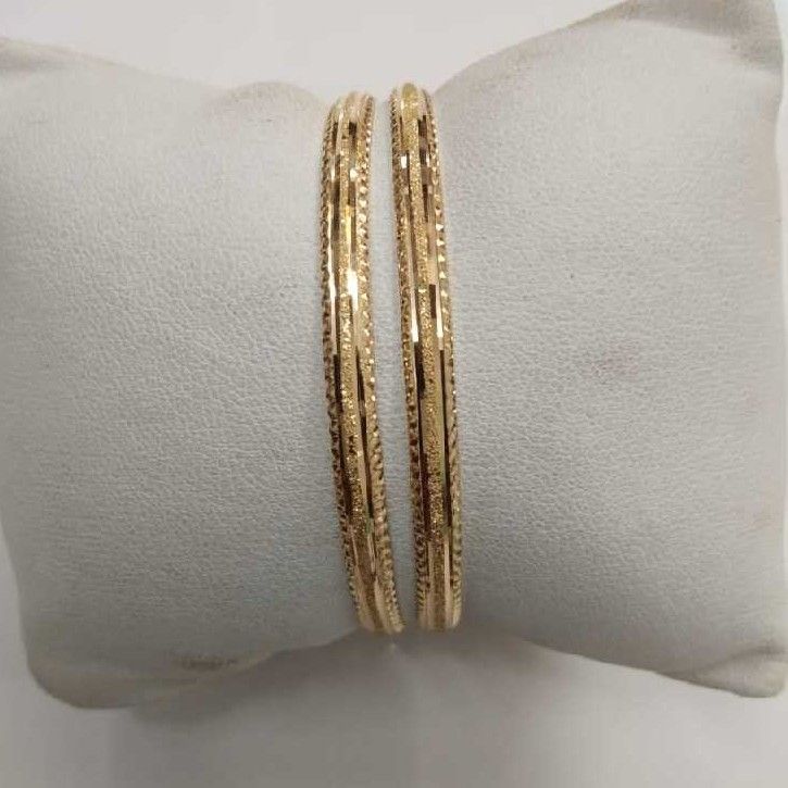 Exclusive Light  Weight Hollow Bangle