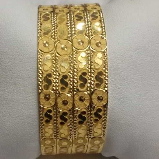 916 Yellow Gold Stylish Ladies Bangles