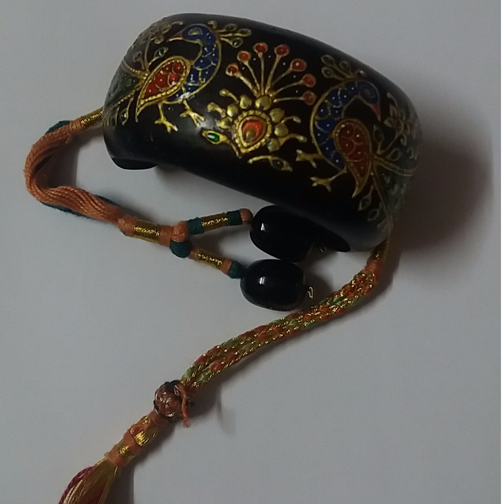 wooden goldwork handbraslate