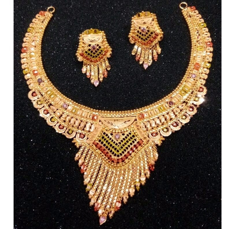 22kr designing women's gold necklace set