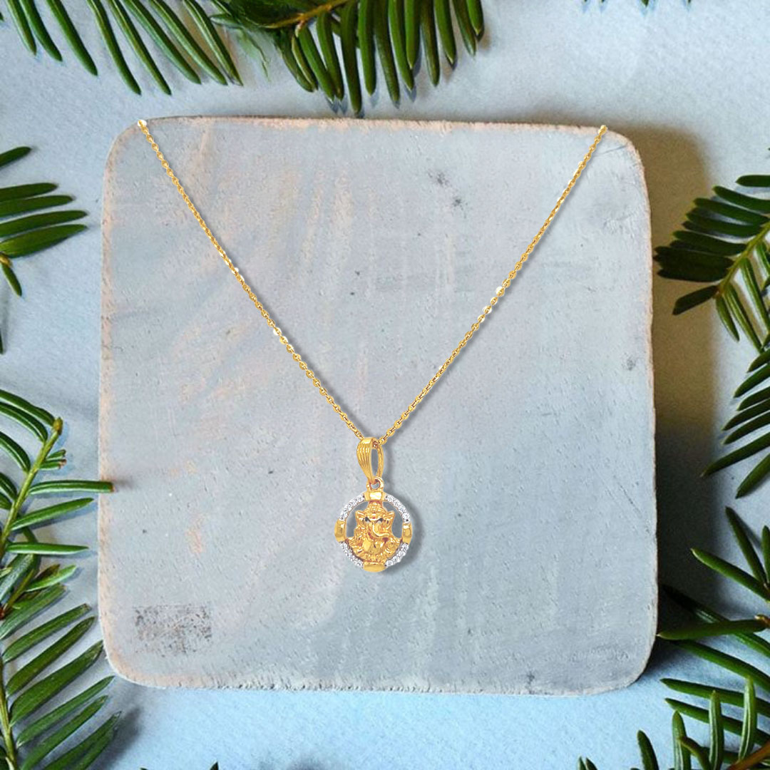 Parvatinandan Gold Pendant