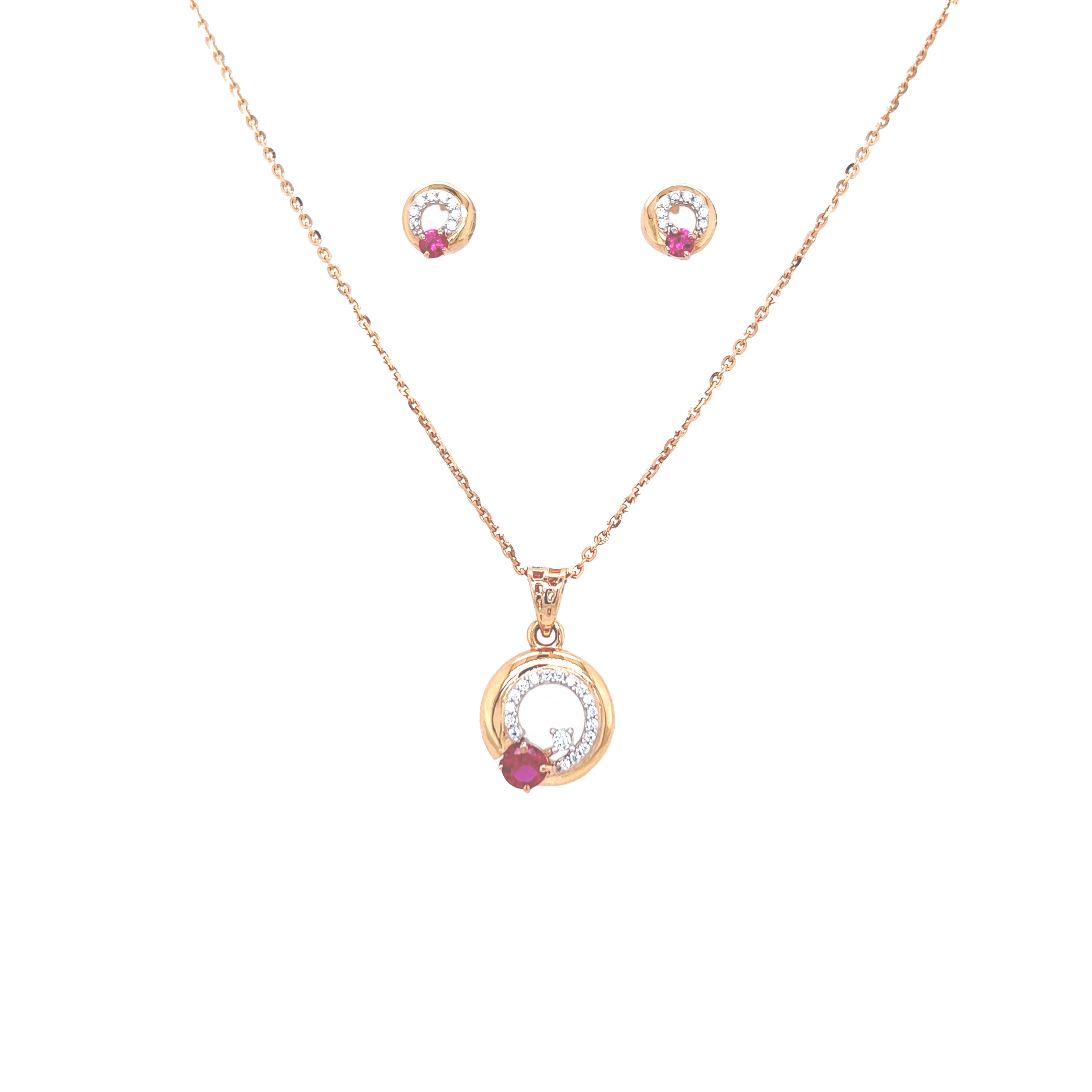 Modish Pendant Set