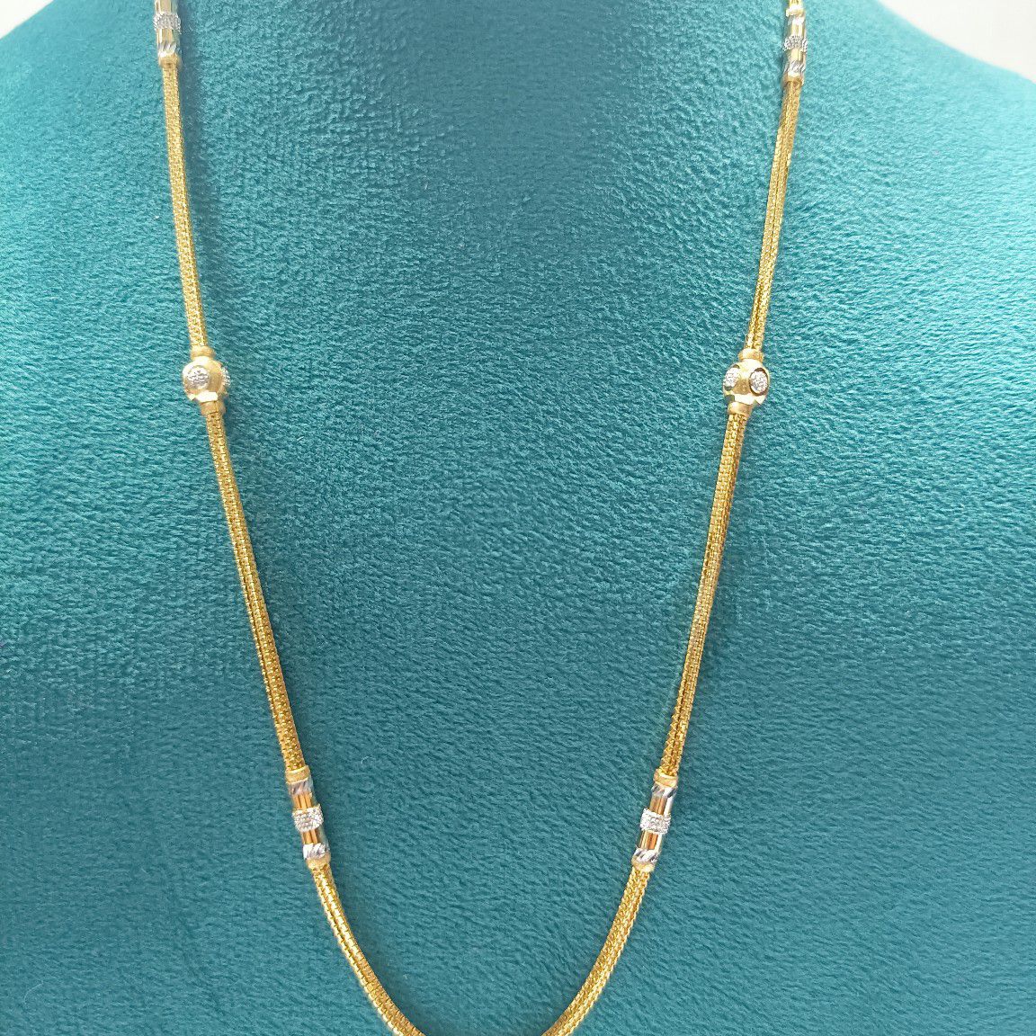 22crt Fancy Gold Chain