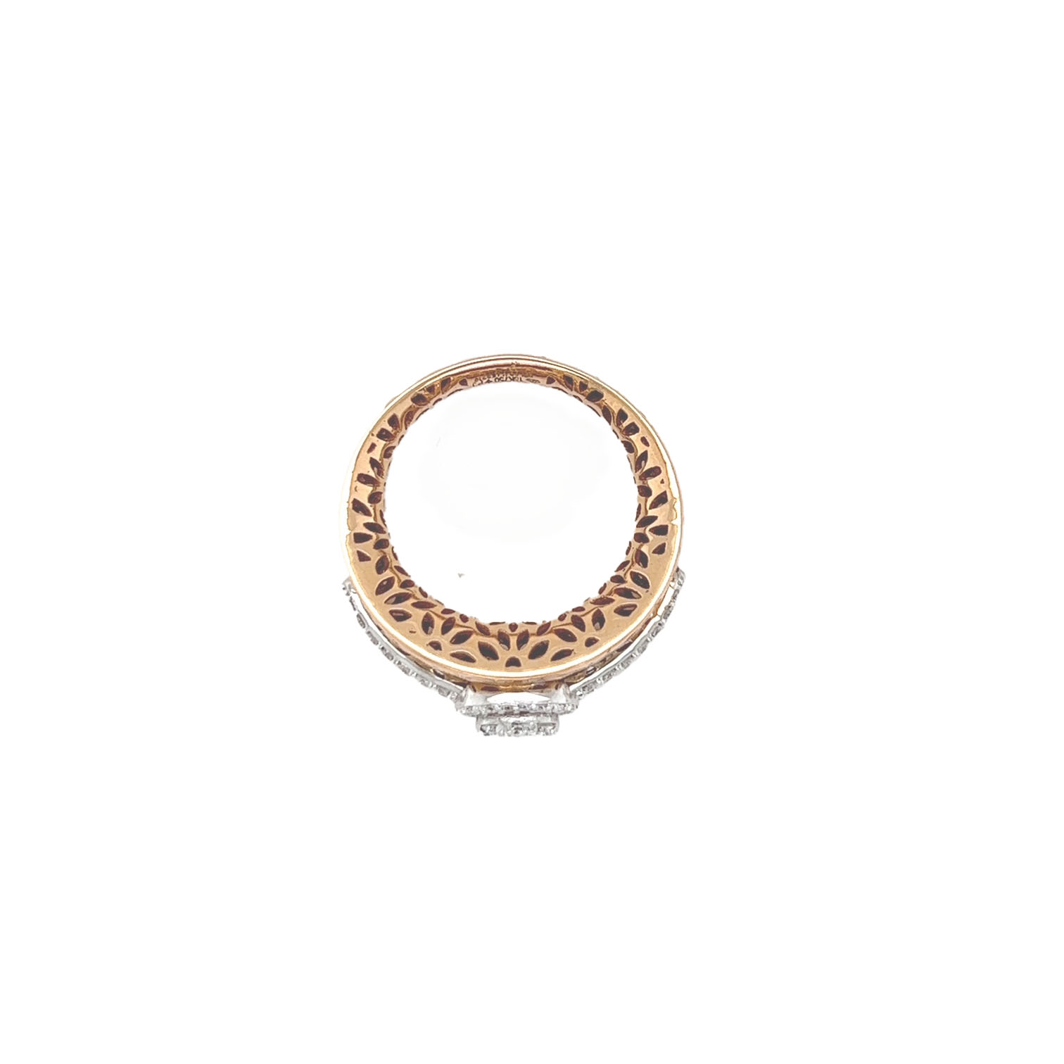18k Gold Bold Diamond  Ring