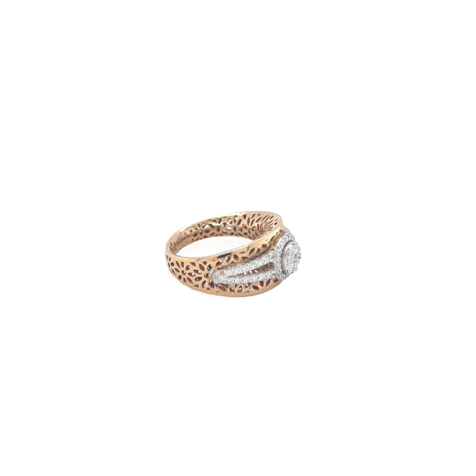 18k Gold Bold Diamond  Ring