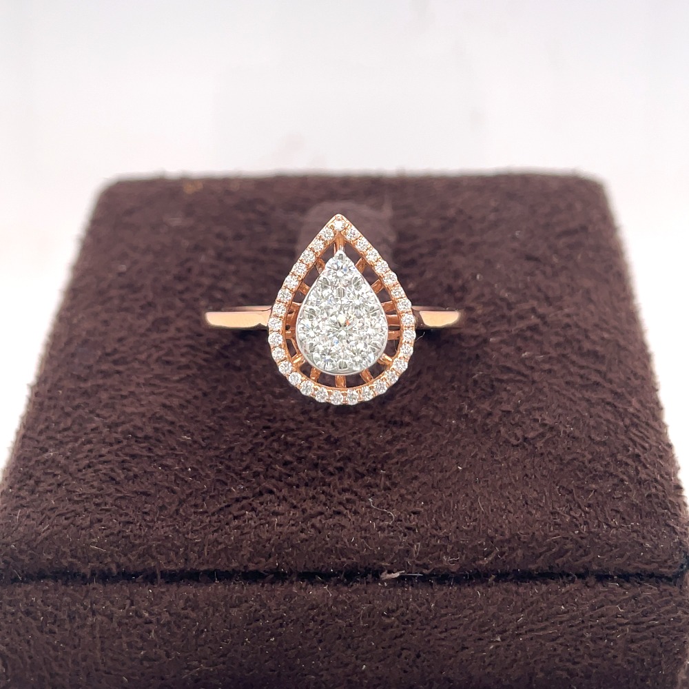 Interwind Shimmer Diamond Ring