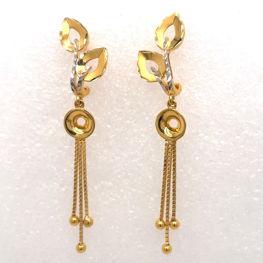 Leaf shaped gold danglings