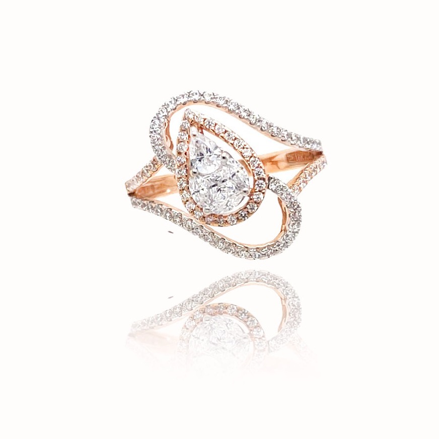 Gold diamond ring