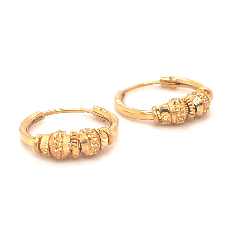Swirling hoop earring