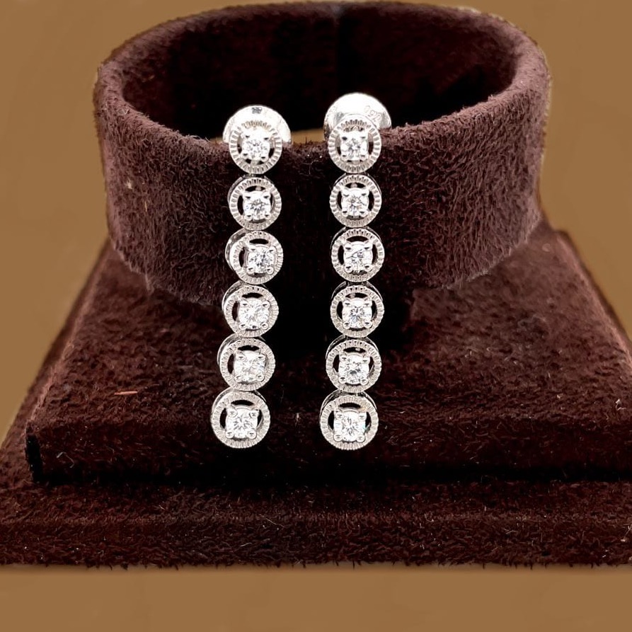 Circle chain earrings